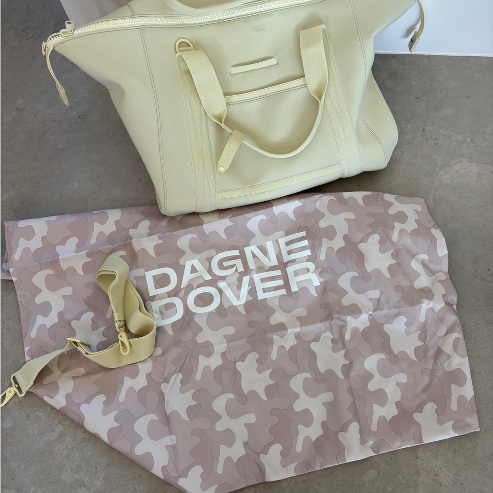 Dagne Dover Landon Carryall duffle Bag